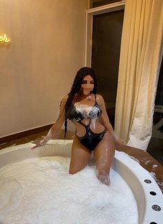 Pretty - escort in Pune Photo 1 of 5