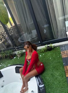 Pretty - puta in Pune Photo 2 of 5