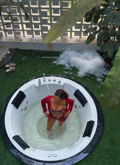 Pretty - puta in Pune Photo 3 of 5