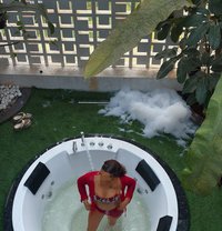 Pretty - escort in Pune