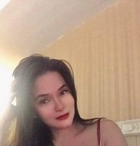 Pretty Sofhia pure bottom( is back ) - Transsexual escort in Dubai