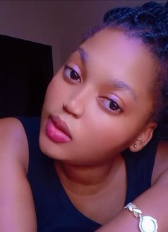 Pretty Shan - puta in Jeddah Photo 1 of 3