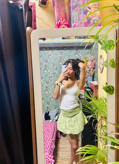 Pretty Singh - Transsexual escort in Bangalore Photo 8 of 15