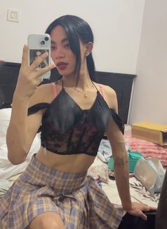Pretty Singh - Transsexual escort in Bangalore Photo 12 of 15