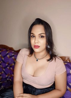 Pretty Transwomen Anjali - Transsexual escort in Chennai Photo 3 of 6