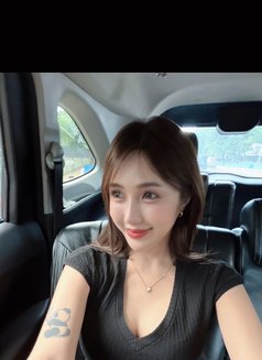 Pretty Xiu - escort in Makati City Photo 5 of 5
