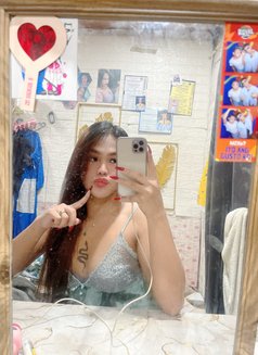 Pretty Zaira - Acompañantes transexual in Manila Photo 4 of 4