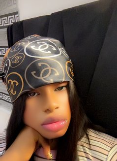 Prettynana - Transsexual escort in Lagos, Nigeria Photo 19 of 22