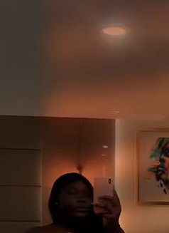 Prianka - escort in Okinawa Island Photo 2 of 3