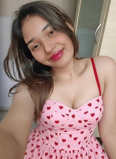 Prianka - escort in Bhubaneshwar Photo 2 of 5