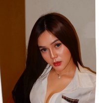 Pricillya naughty girl - puta in Bali