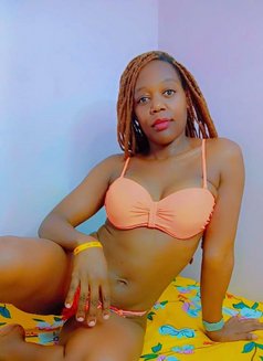 Lalah - puta in New Delhi Photo 4 of 4