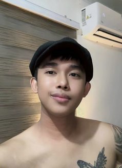 PRIMO DAVID - Acompañantes masculino in Kuala Lumpur Photo 1 of 10