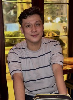 Primo - Acompañantes masculino in Singapore Photo 2 of 2