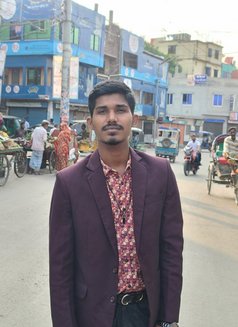 Prince Aakash - Male escort in Dhaka Photo 4 of 12