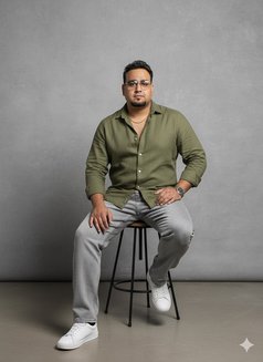 Prince,threesome,couples male escort - Male escort in Seoul Photo 4 of 16
