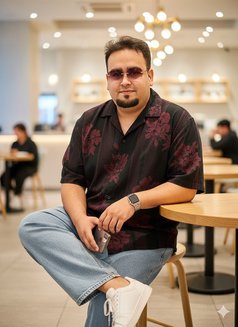 Prince,threesome,couples male escort - Male escort in Seoul Photo 9 of 16