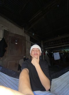 Prince - Male escort in Makati City Photo 6 of 7