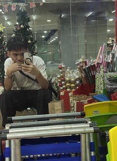 Prince - Male escort in Makati City Photo 6 of 6