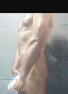 Prince.8inch b2b massag with more xx fun - Male escort in Mumbai Photo 6 of 10