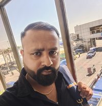 Prince - masseur in Dubai