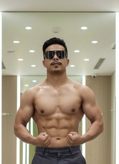 Prince - Male escort in Hyderabad Photo 4 of 7