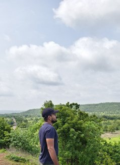 Prince - Male escort in Hyderabad Photo 3 of 3