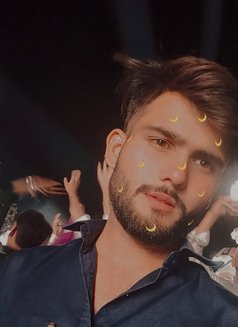 Prince - Male escort in Indore Photo 4 of 5