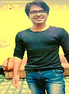 Prince Janu - Male escort in Karāchi Photo 2 of 2