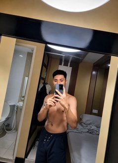 Zion Bautista - Male escort in Manila Photo 7 of 7