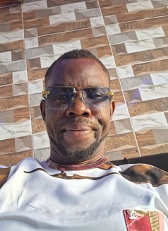 Prince Obiorah - Acompañantes masculino in Lagos, Nigeria Photo 1 of 1