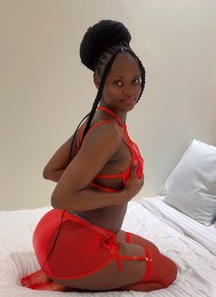 Prince$$ - puta in Riyadh Photo 1 of 7