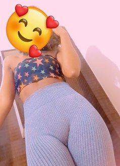 Princess Ashurah Aaliyah - escort in Mumbai Photo 6 of 11