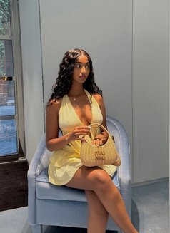 Princess - escort in Pune Photo 2 of 3