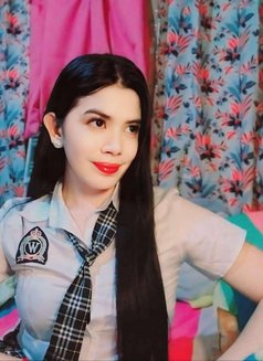 Princess - Transsexual escort in Manila Photo 4 of 9