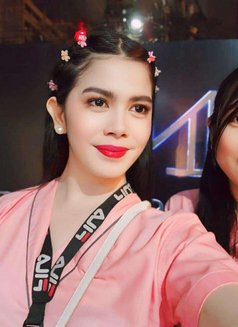 Princess - Transsexual escort in Manila Photo 7 of 9