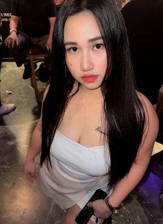 Princess From Philippines 🇵🇭 - puta in Abu Dhabi Photo 3 of 5