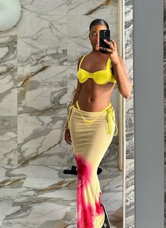 Princess - puta in Dubai Photo 3 of 7