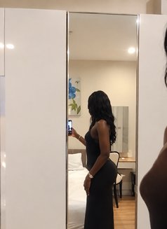 Princess hot African girl - escort in Bangkok Photo 2 of 4