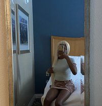 Princess Layla - Transsexual escort in Guangzhou