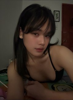 Princess Mae - escort in Manila Photo 1 of 7
