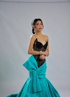 Princess Maria - Acompañantes transexual in Manila Photo 4 of 10