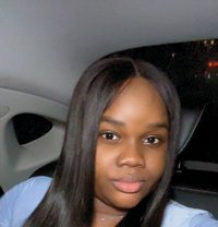 Princess - escort in Guangzhou Photo 1 of 4