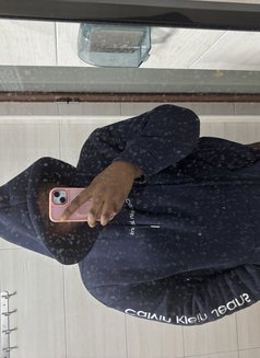 Princess - escort in Guangzhou Photo 4 of 4