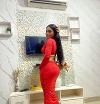 Princess - escort in Beirut Photo 1 of 4