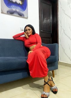 Princess - escort in Beirut Photo 2 of 4