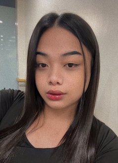 Princess Thalia - escort in Manila Photo 1 of 5