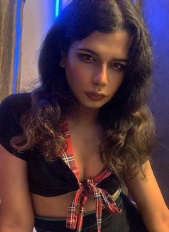 Princess Tiara - Acompañantes transexual in Noida Photo 8 of 18