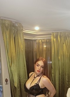 Princess Zoey - Acompañantes transexual in Kuala Lumpur Photo 9 of 14