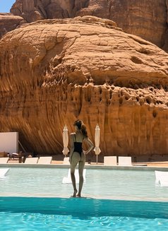 Princessa - puta in Riyadh Photo 9 of 16